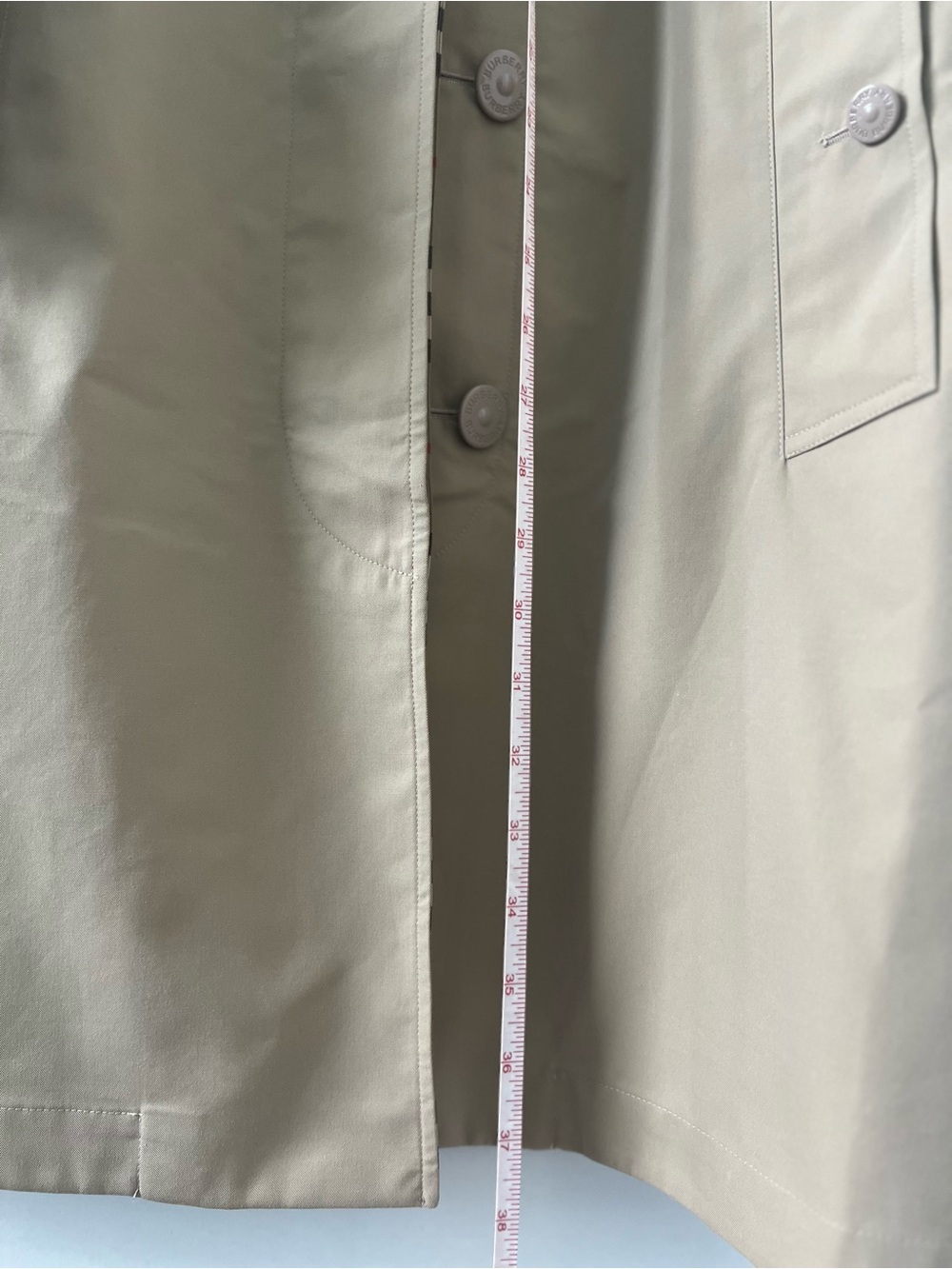 Burberry Revesible  Trench Coat with Beige - Picture 4 of 10